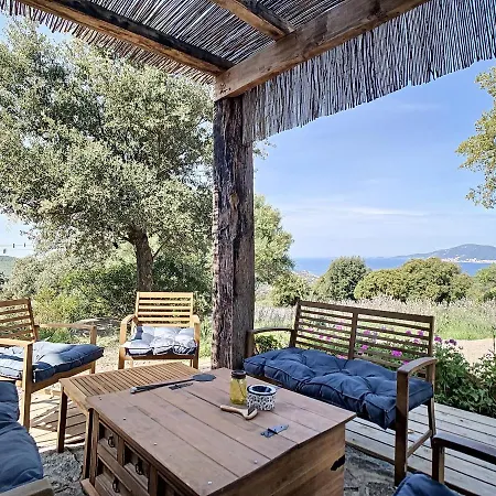 Location Saisonniere Maison Vue Exceptionnelle فيلة Albitreccia
