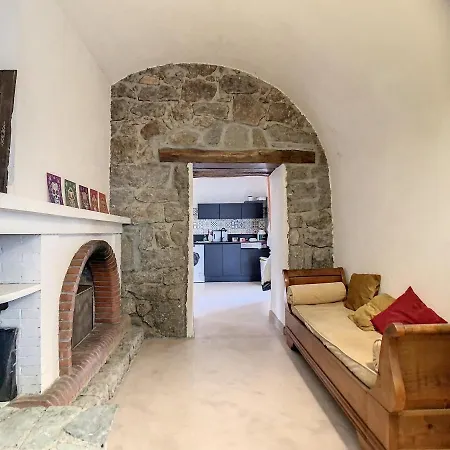 Location Saisonniere Maison Vue Exceptionnelle فيلة Albitreccia